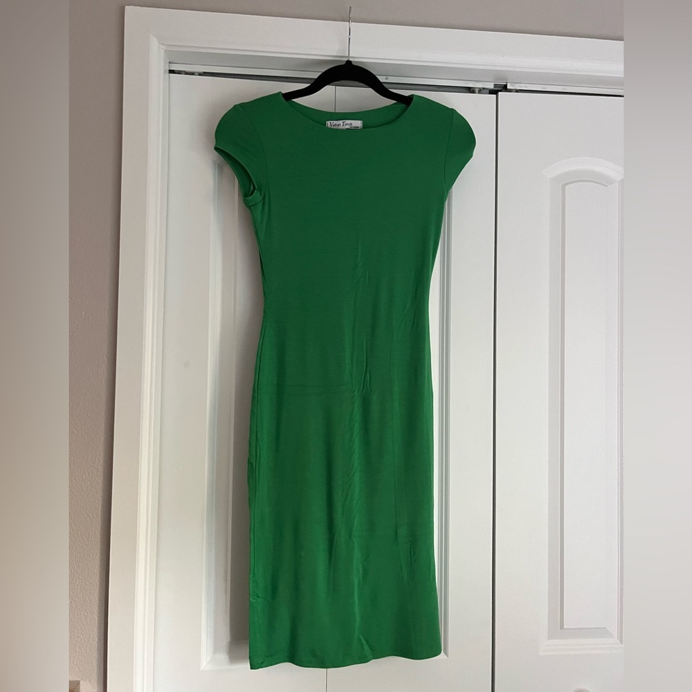 Velvet Torch Dress - Picture 2 of 7